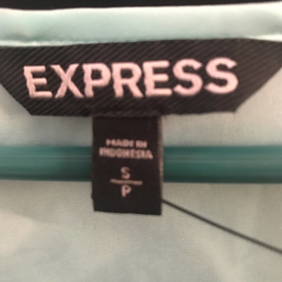 EXPRESS T-SHIRT BLOUSE - Picture 2 of 3